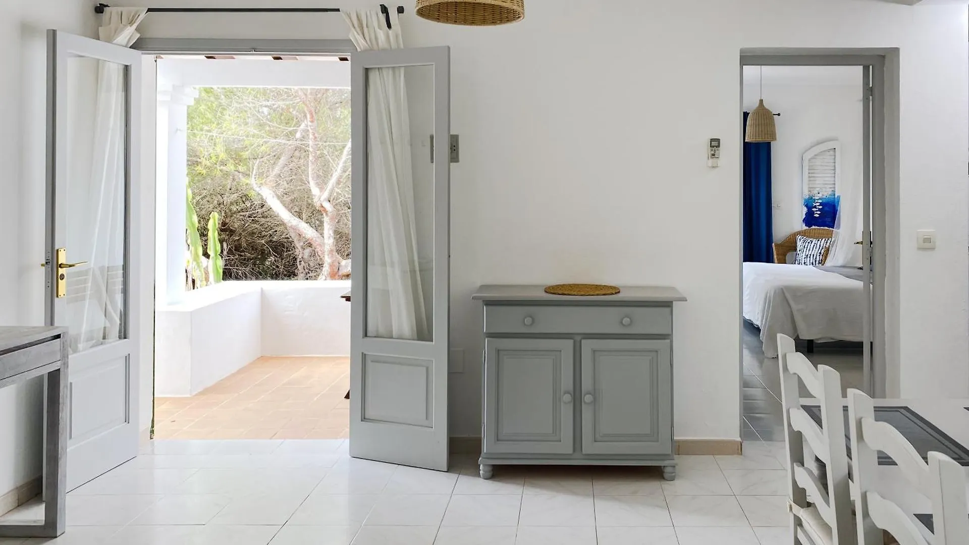 Voga Mari - Astbury Formentera Apartment Playa Migjorn Spain